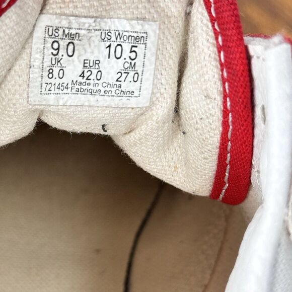 Vans Old Skool Bolt Red White VN0009Q56RT Classic Suede Women's Sz 10.5 Men's 9 - Picture 12 of 13